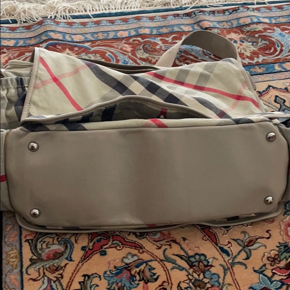 COPY - Burberry diaper bag - Picture 2 of 14